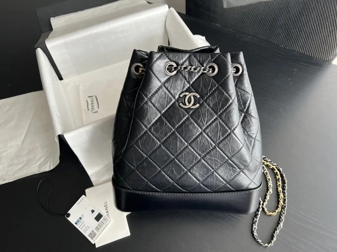 CHANEL 油蠟羊皮翻蓋鏈條包 單肩斜挎
