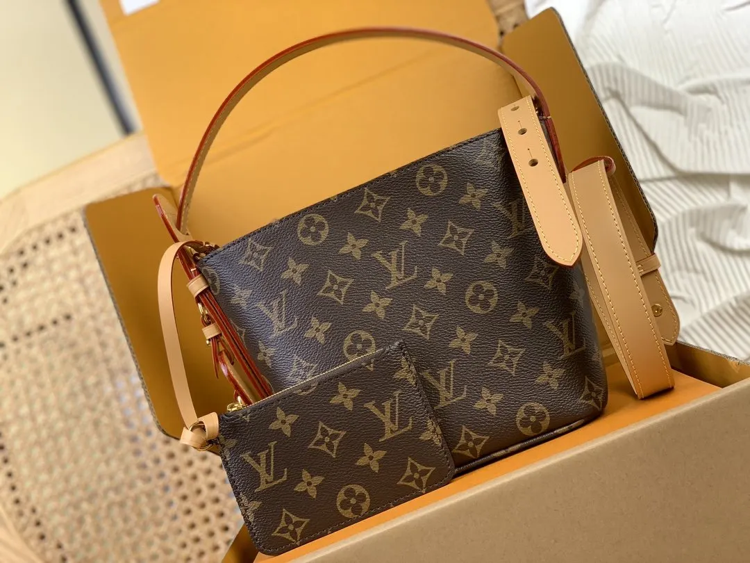 Monogram Bucket Bag Casual Canvas