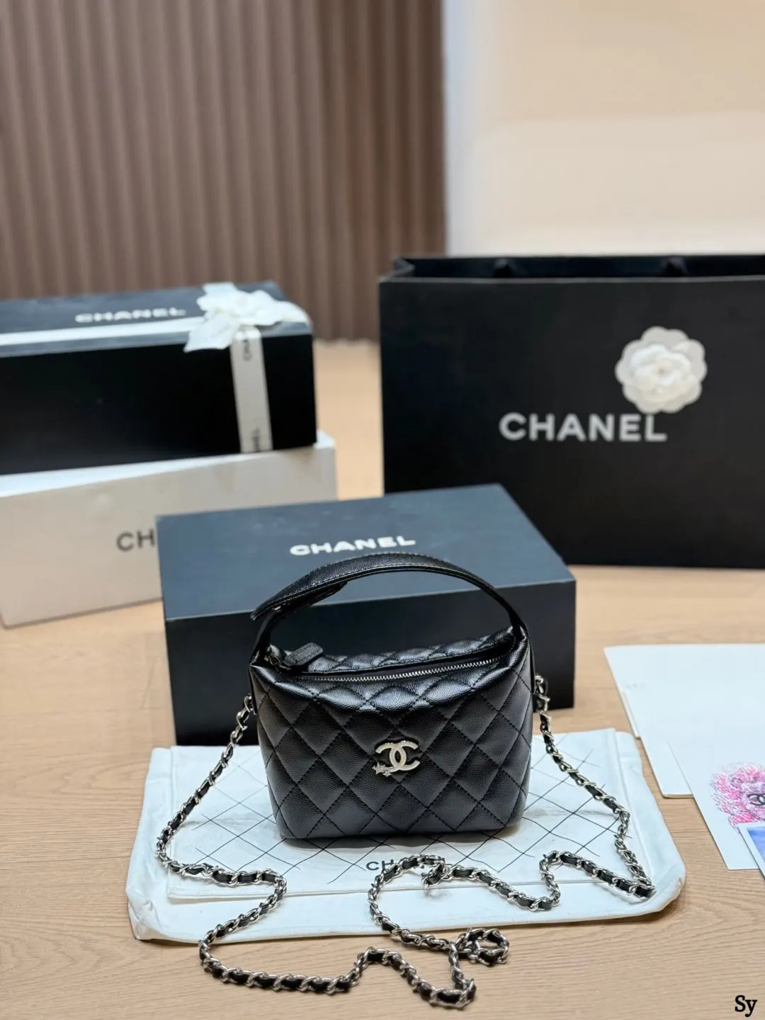 Silver Chain Bag Leather
