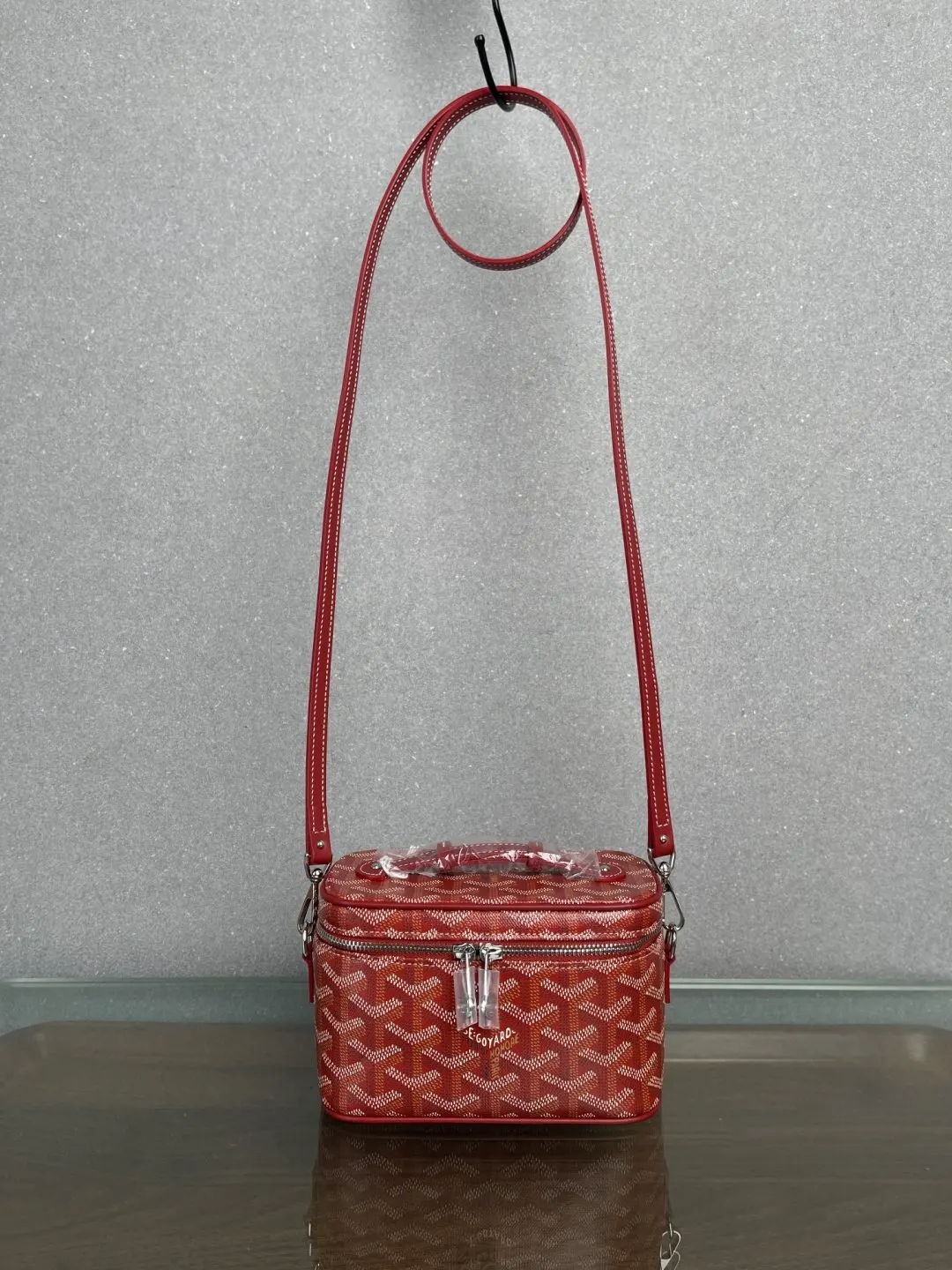 Goyard 紅色 小牛皮 化妝包 便携收納款