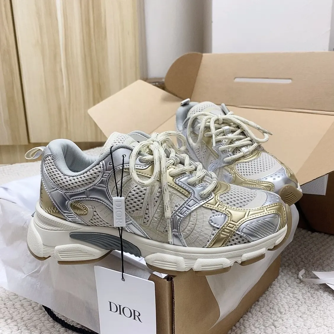 Dior 鞋履 舒適百搭款