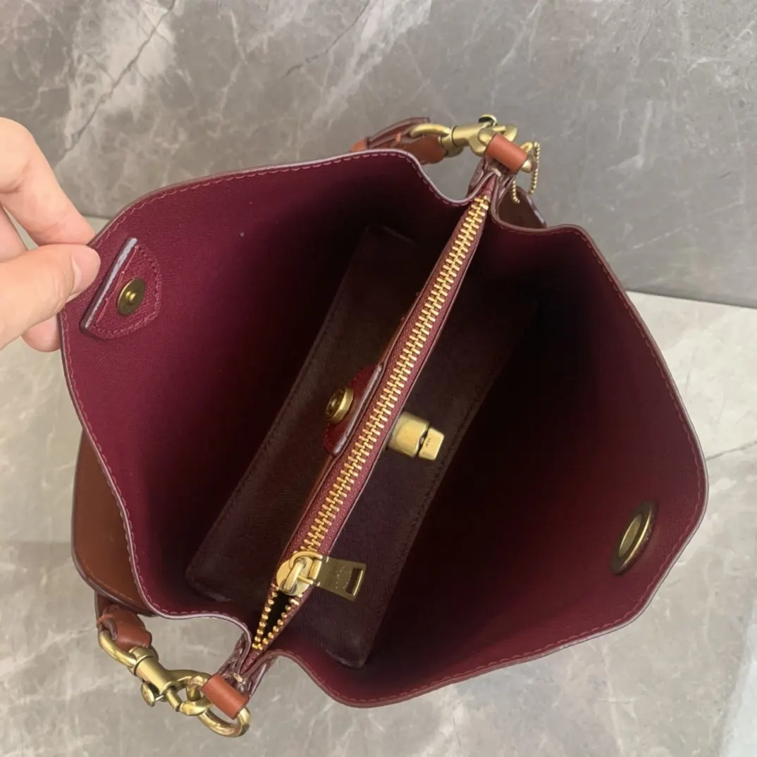 Crossbody Bag Lightweight
