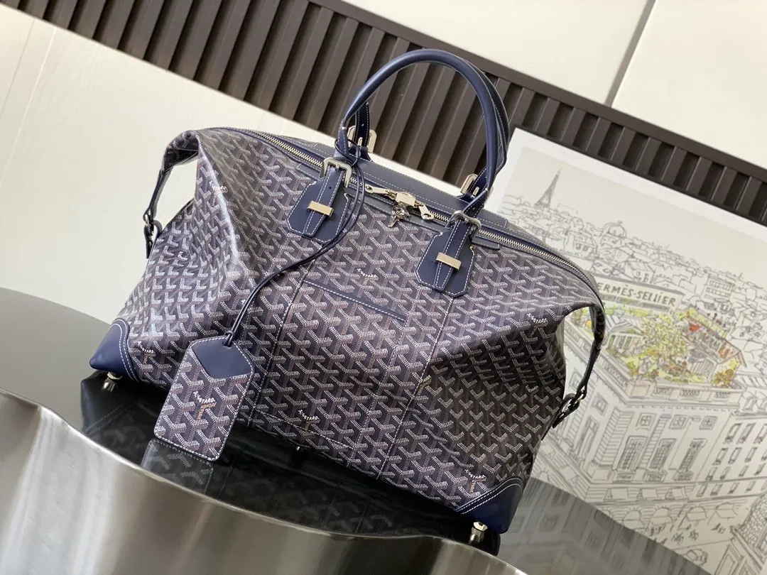 Goyard 深藍 它的提手可调节长度 可确保手提时的舒適度 并且开口两 旅行袋 大容量旅行款