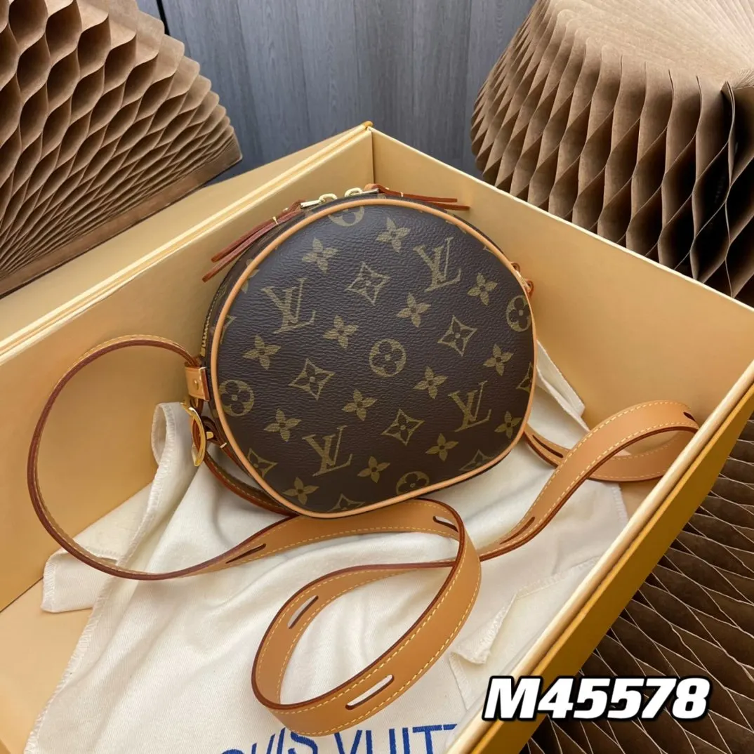 Louis Vuitton Fashion Item Travel Leather