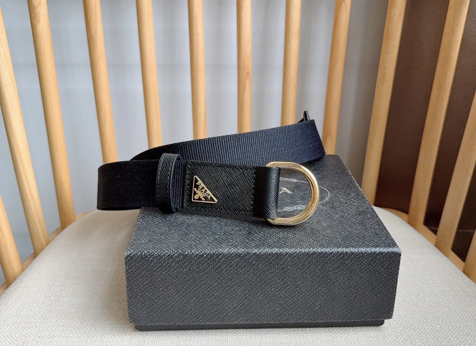 PRADA 皮革 棉质 三角标 腰帶 双D扣休閒款