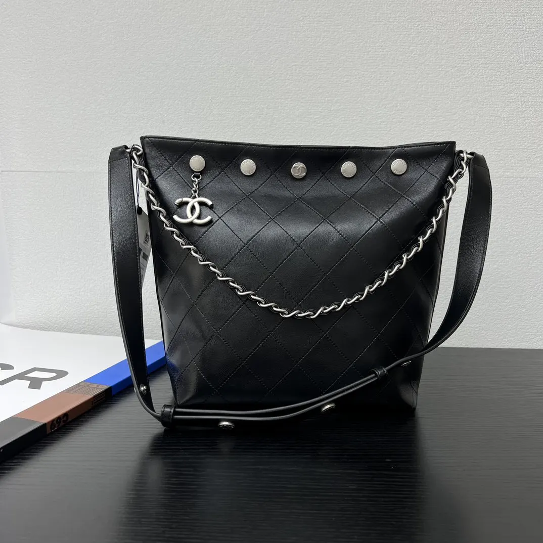 CHANEL 羊皮Hobo腋下包 單肩背