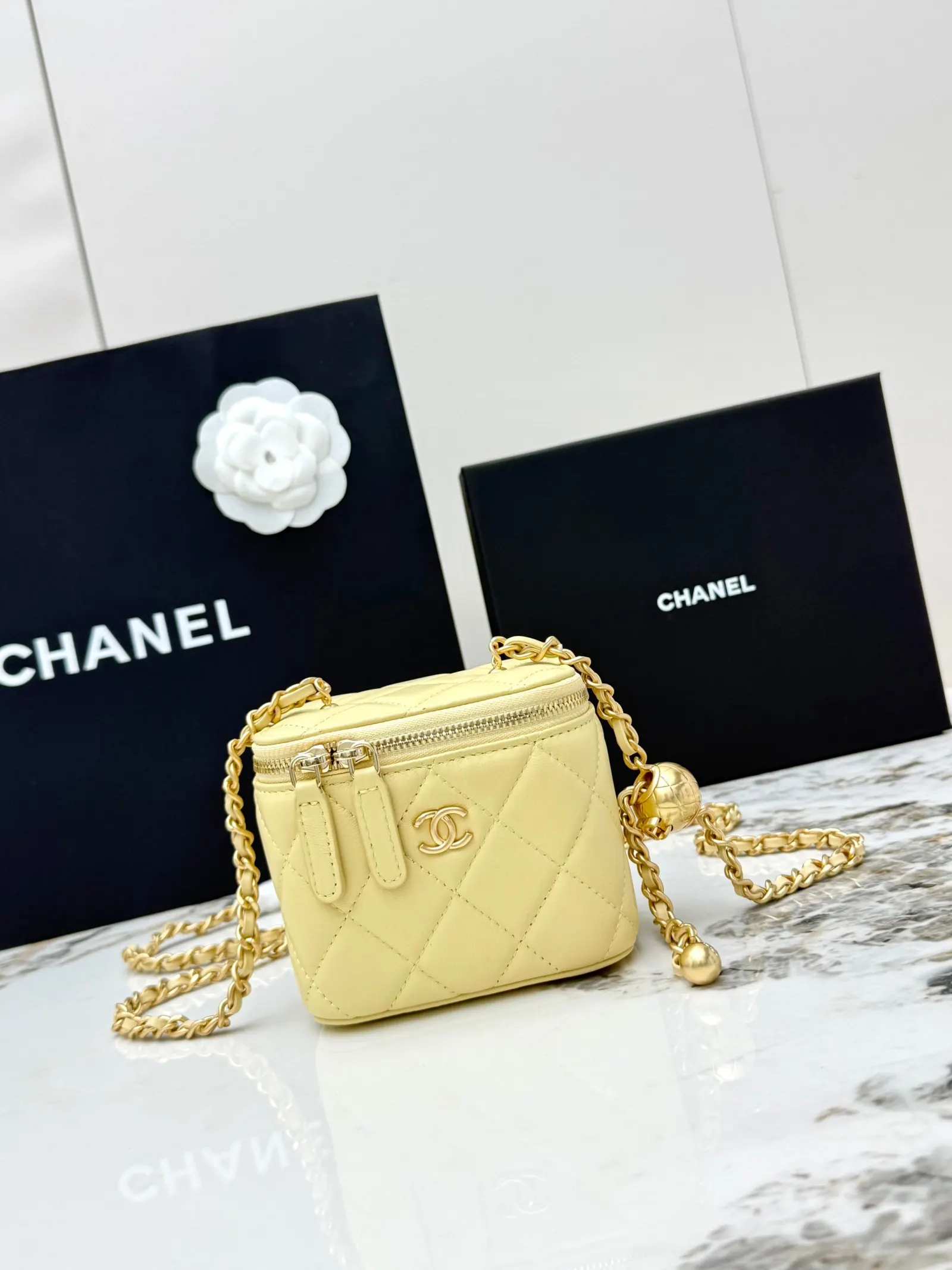 CHANEL 金色 羊皮 链条包 精致链条款