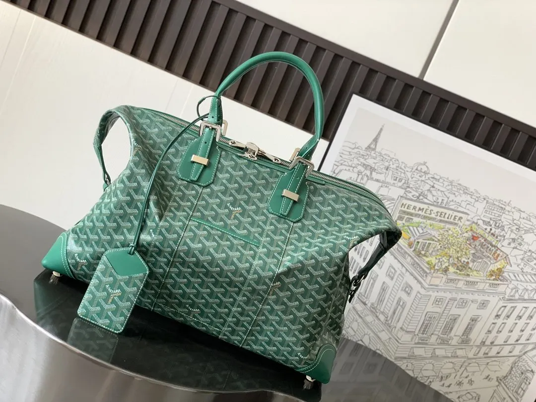 Goyard 綠色 它的提手可调节长度 可确保手提时的舒適度 并且开口两 旅行袋 大容量旅行款