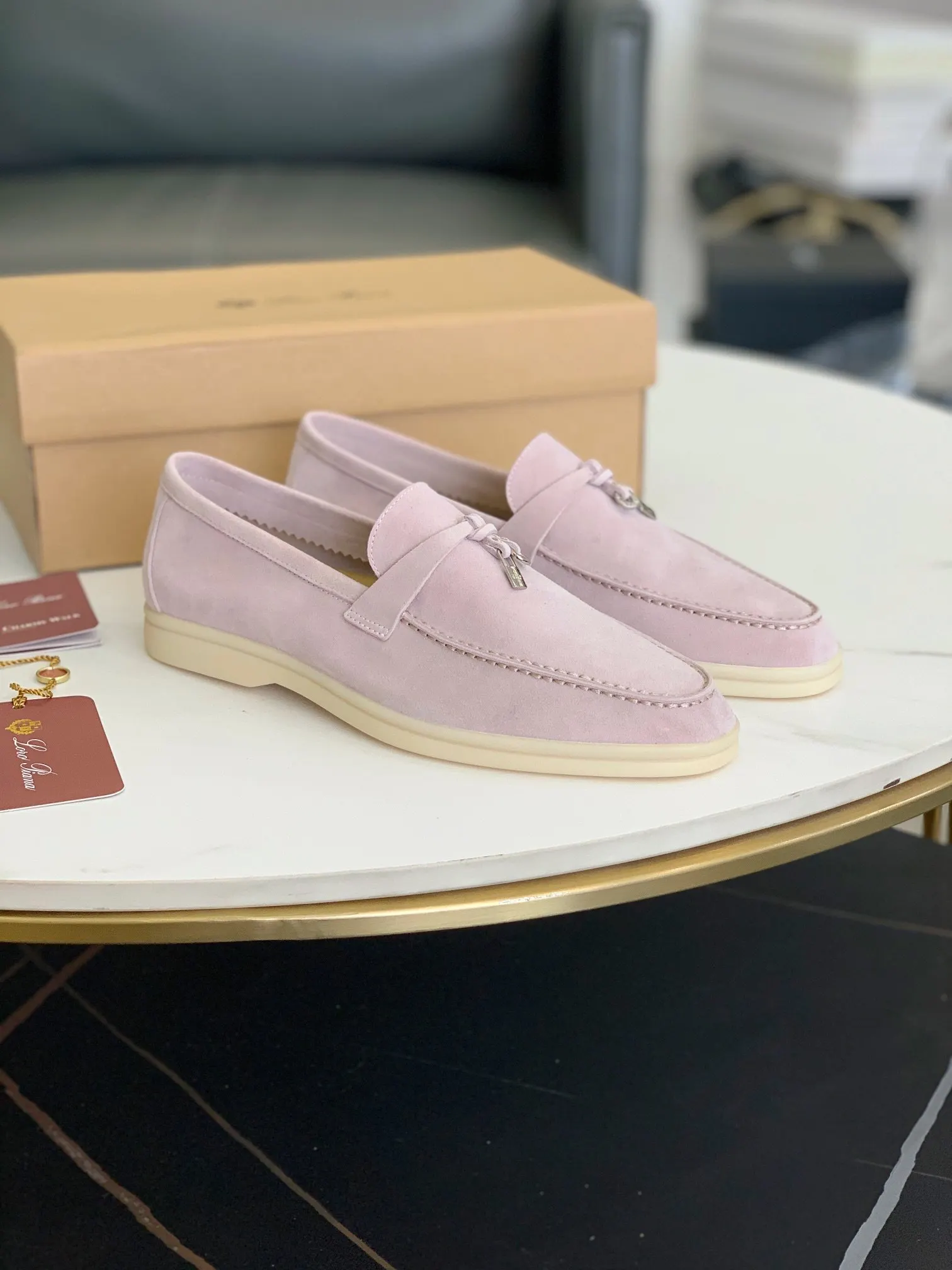 Loro Piana Sneakers Casual Versatile Image 1 Loro Piana Sneakers Casual Versatile Image 1