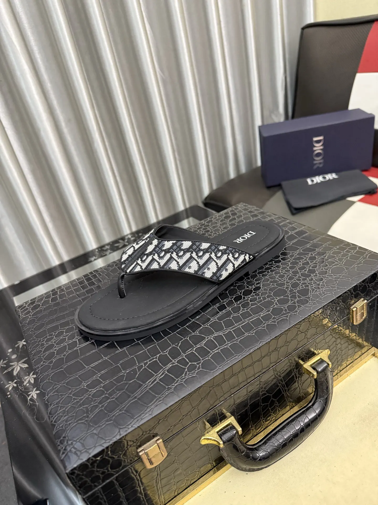 Dior 拖鞋 舒適百搭款