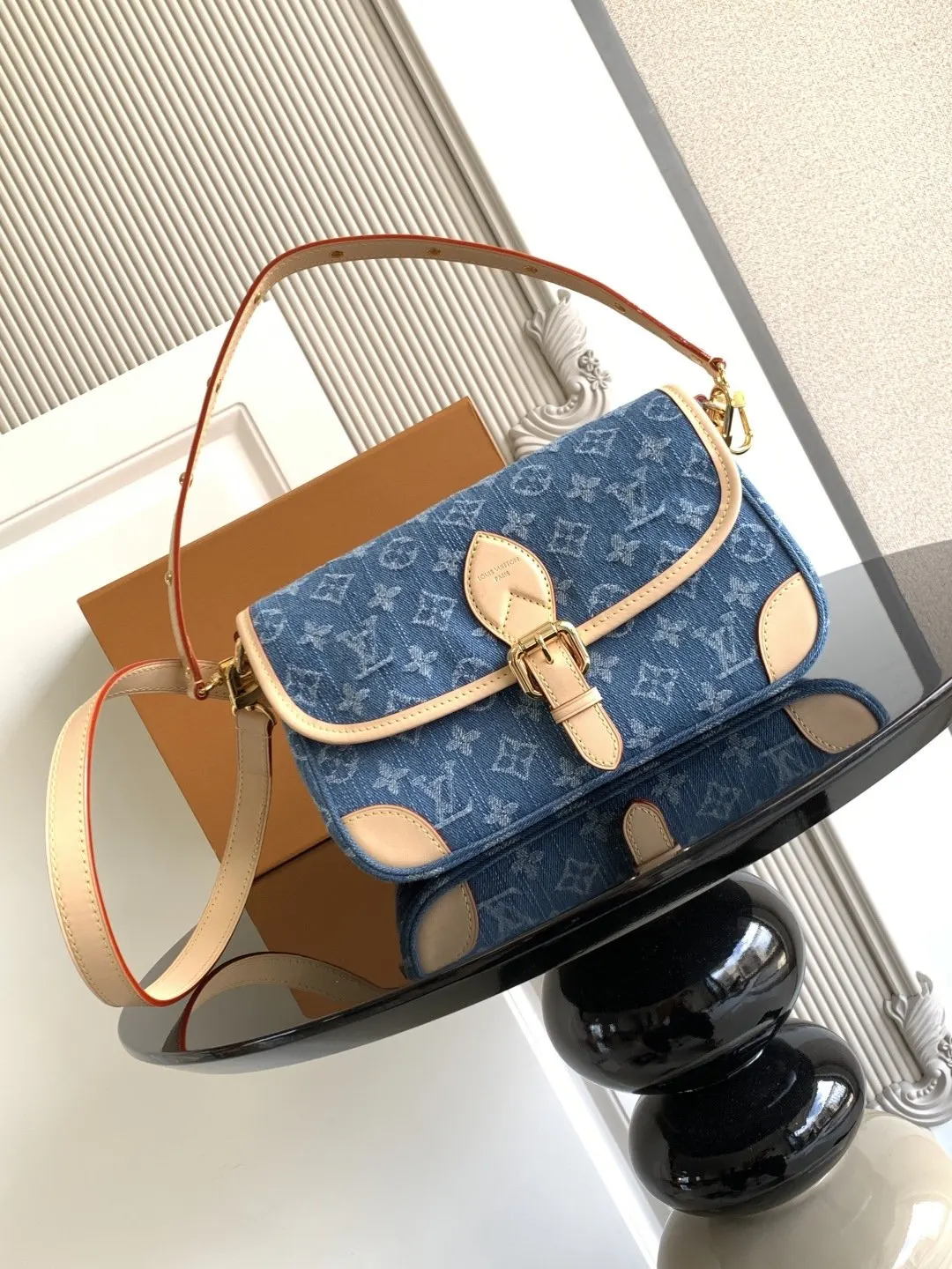 Organizer Pouch Travel Leather