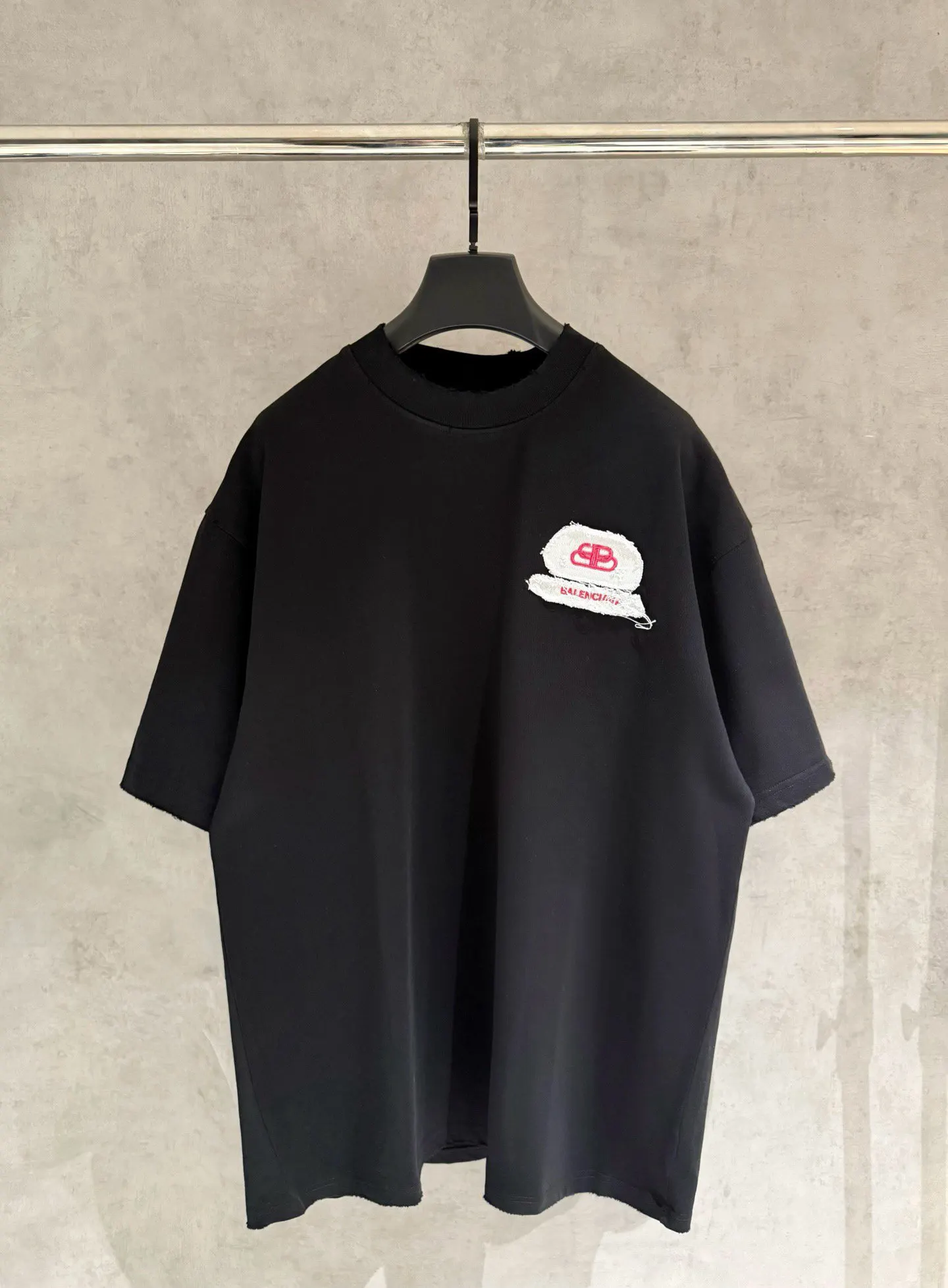 Balenciaga 25SS 刺繡 純棉 短袖T恤 街頭休閒款