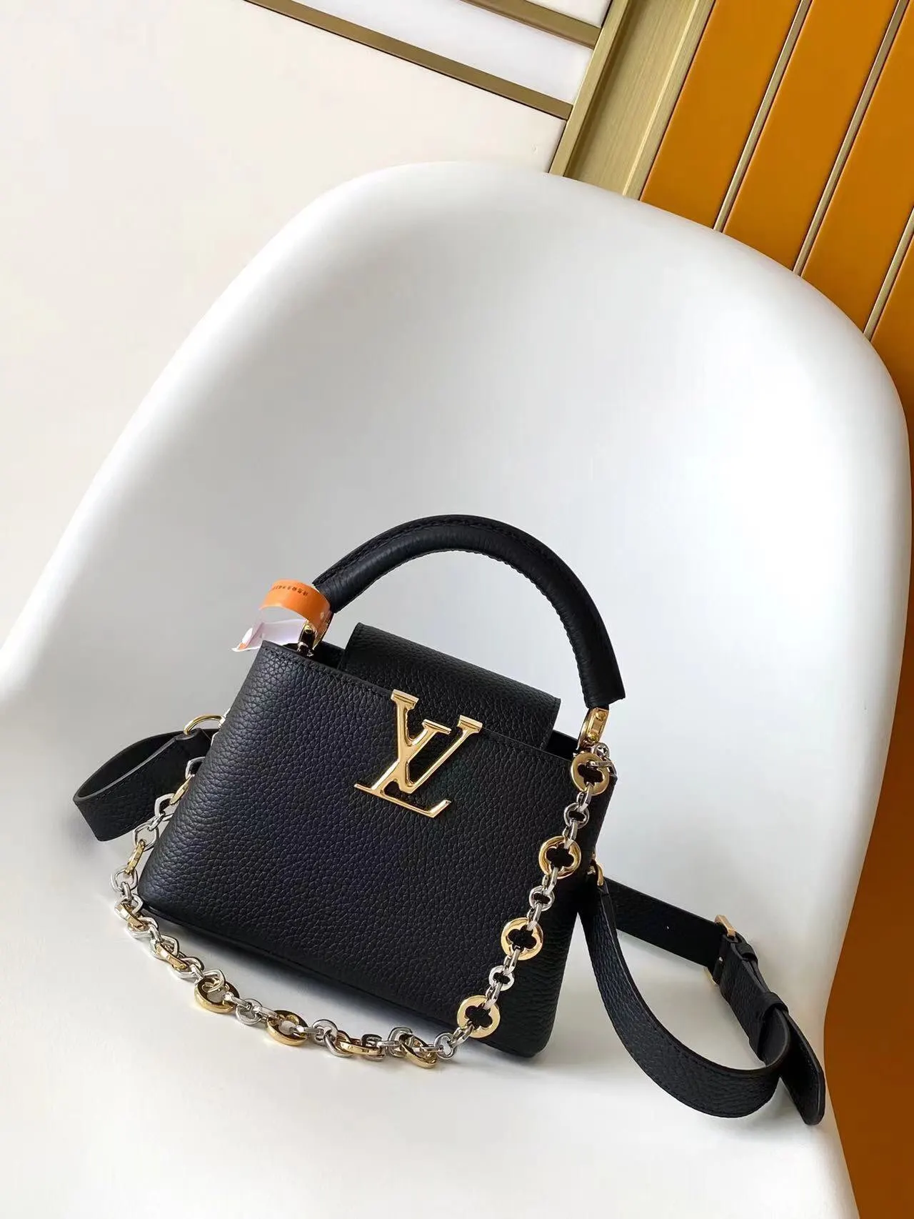 LV Capucines 黑色 米白 牛皮 链条包 精致链条款