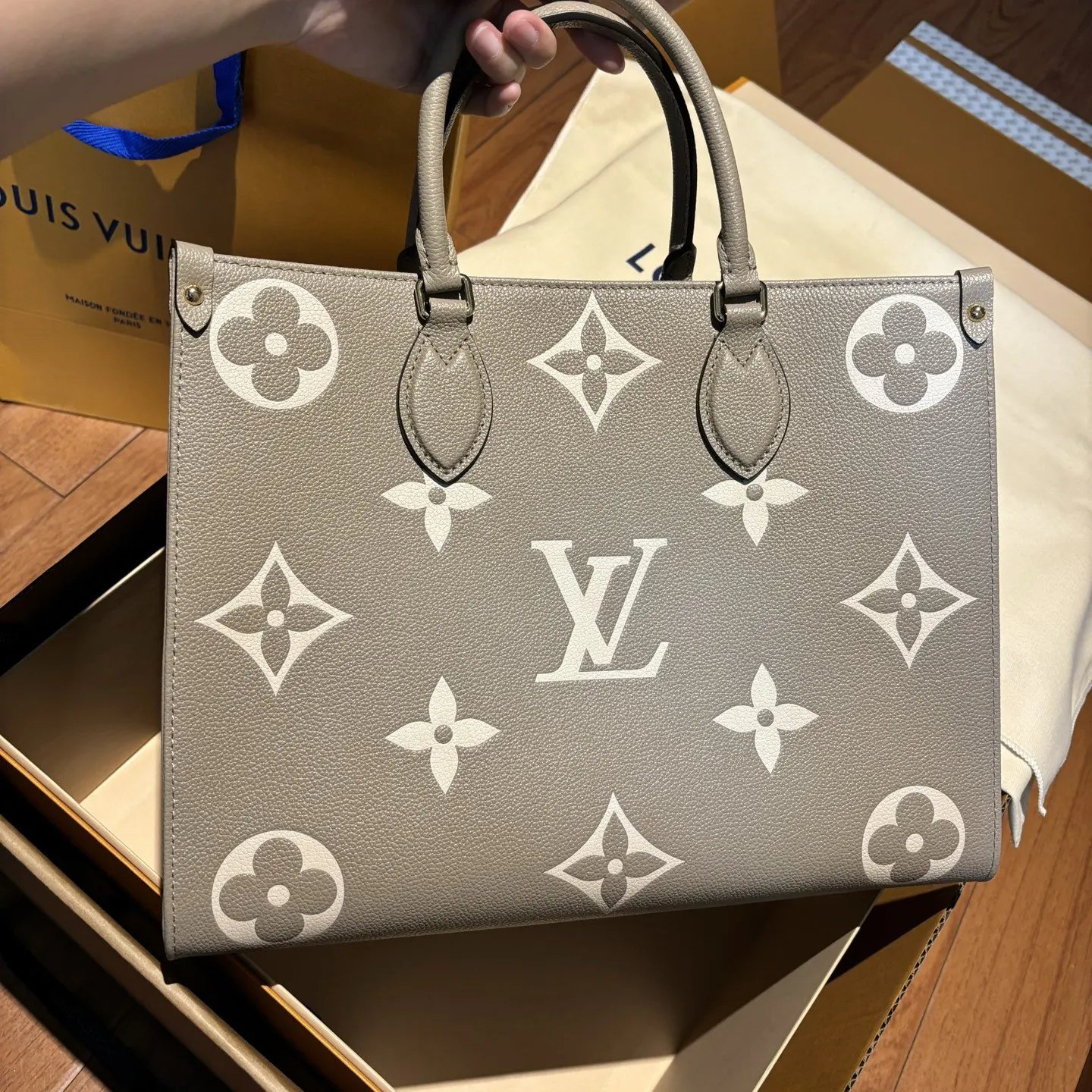 Gray Chain Bag