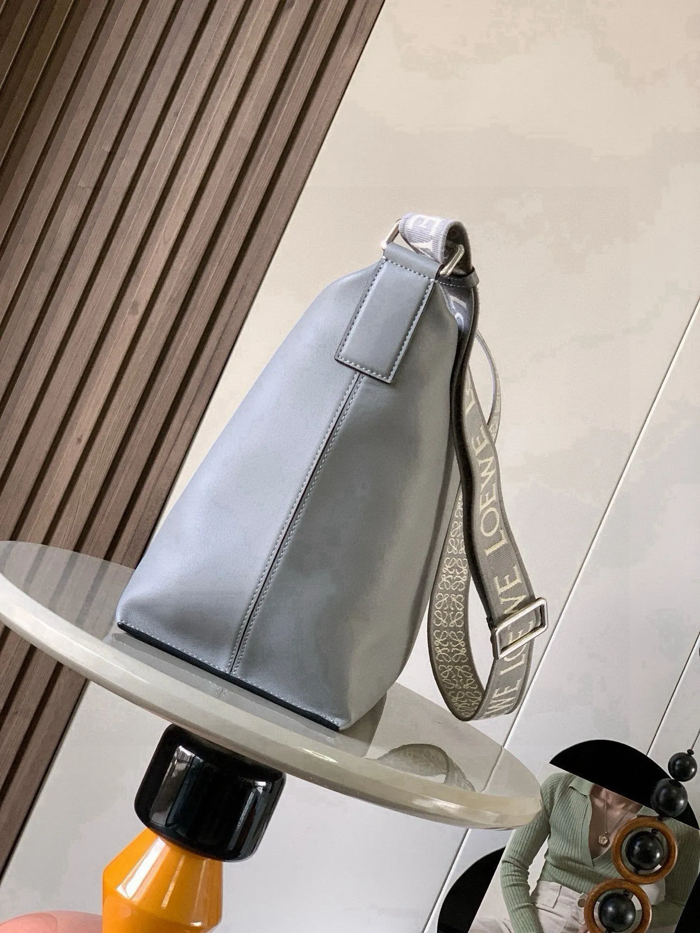 牛皮 Cubi惊艳亮相 这次出了Cubi 真是让人惊喜 腋下包 复古腋下背款