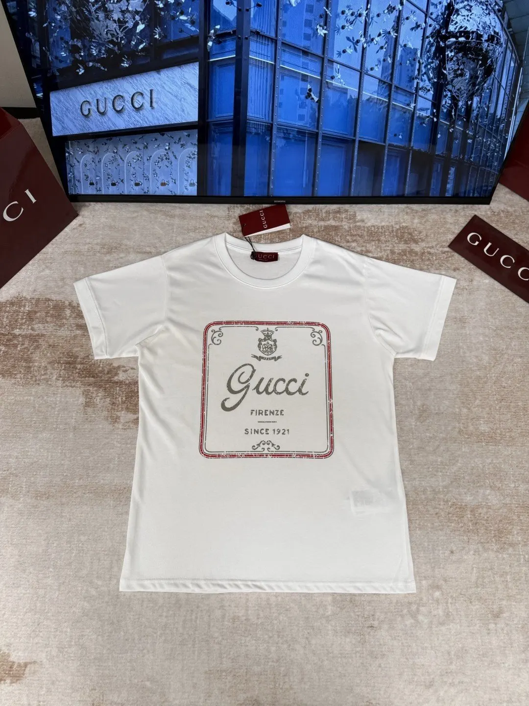 Gucci 白色 印花 做旧 針織衫 質感針織款