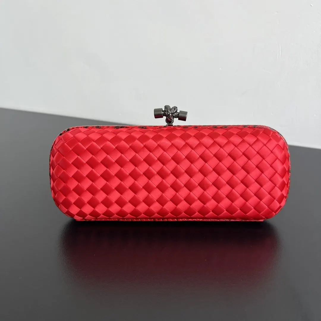 Bottega Veneta 化妝包 便携收納款