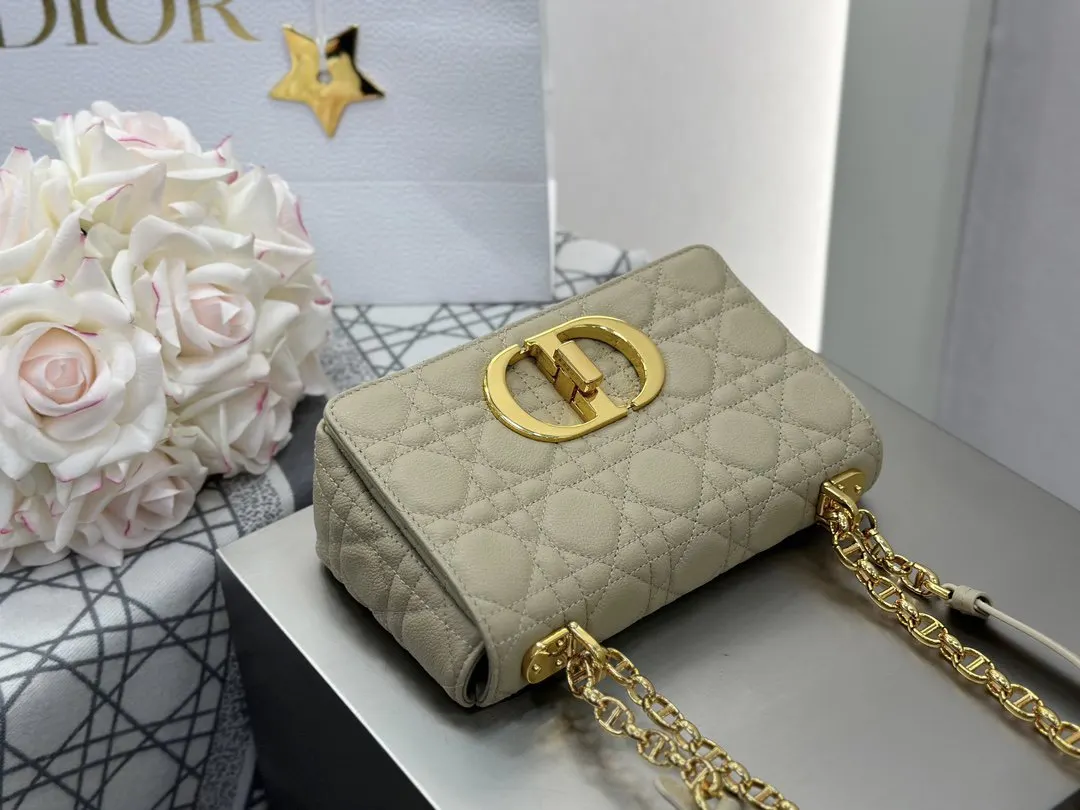 Beige Crossbody Bag Lightweight Leather Image 9 Beige Crossbody Bag Lightweight Leather Image 9
