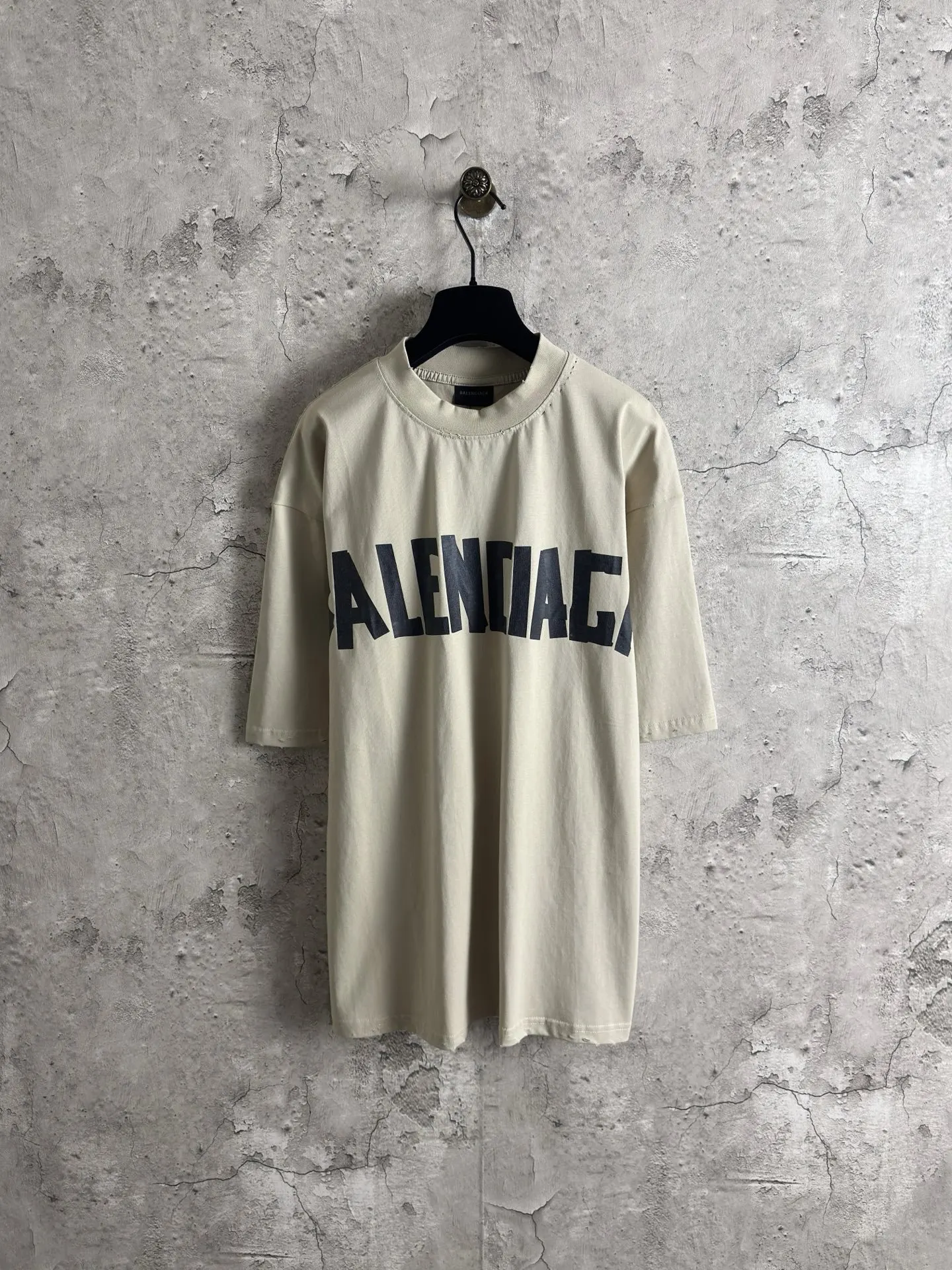 Balenciaga Beige Short Sleeve T-Shirt Street Casual