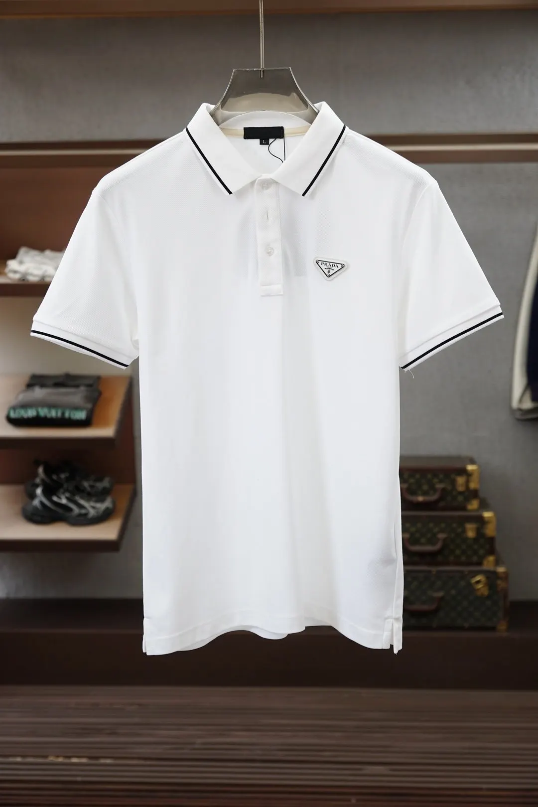 Prada T-Shirt Casual Versatile
