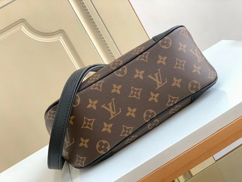 黑色 帆布 海 外‬单 独实家‬拍 黄皮 手拿包 精致手拿款