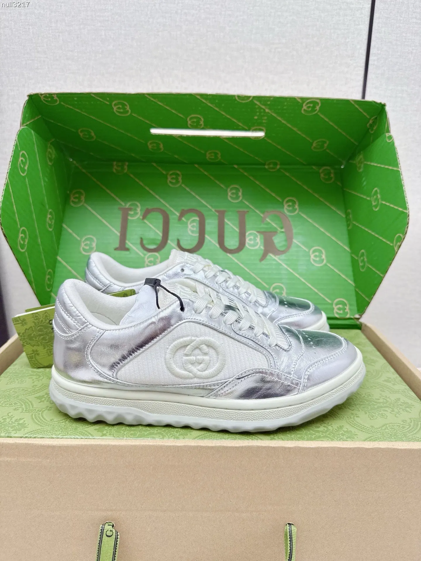 Gucci Logo休閒運動鞋 百搭款 白色