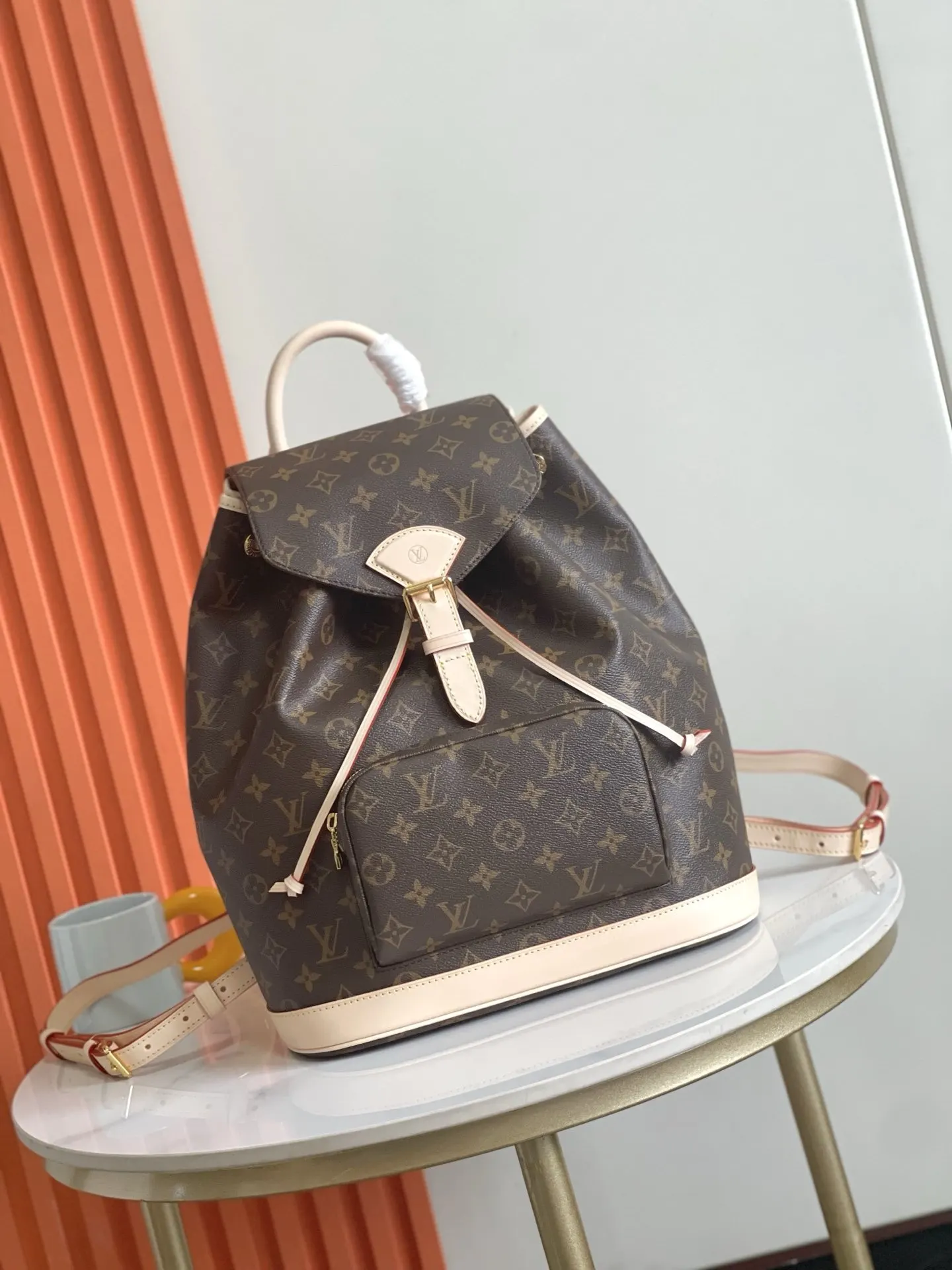 LV 牛皮 厘米 长度 高 宽 雙肩包 实用雙肩款