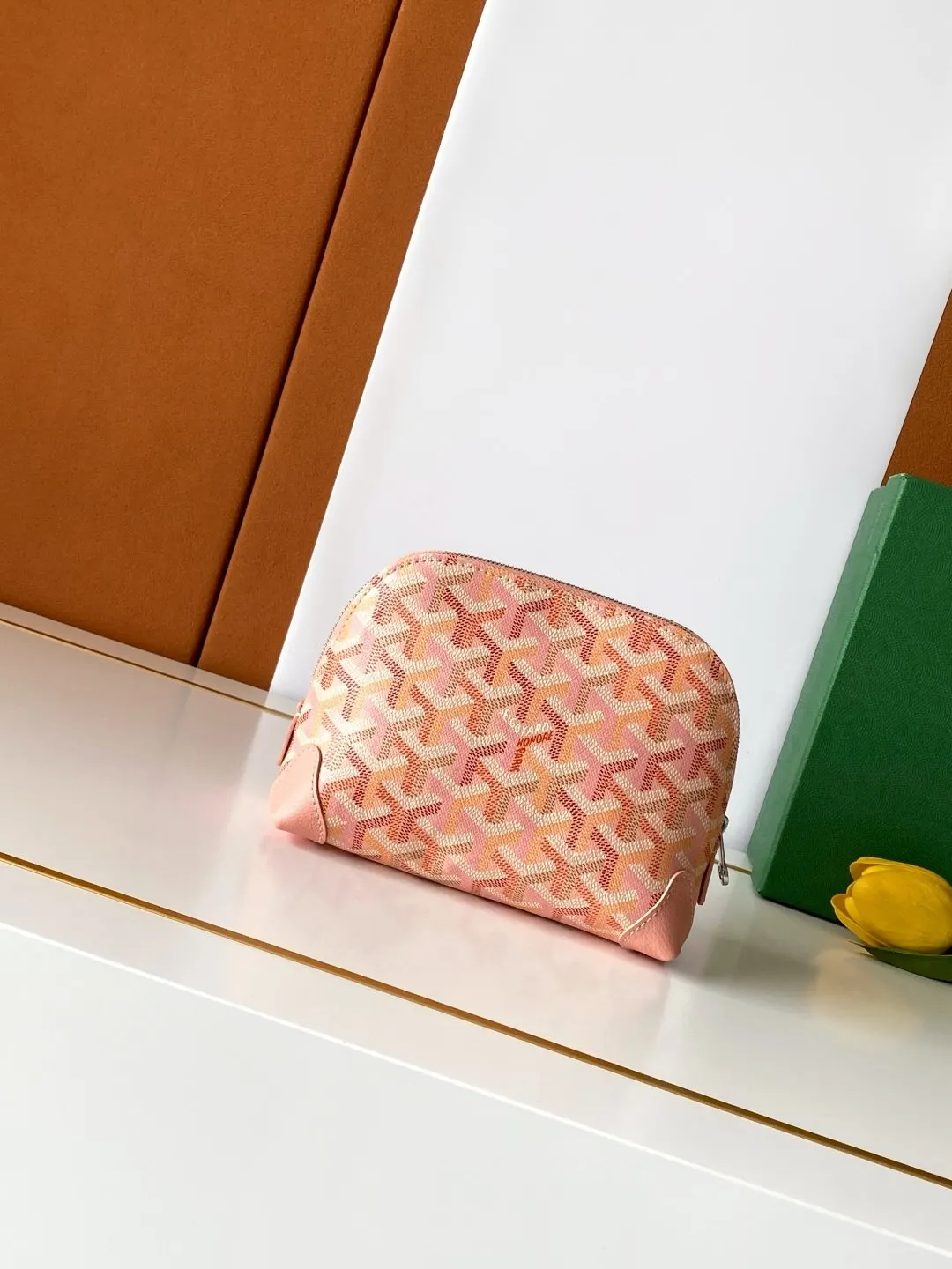 Goyard VENDOME 化妝包内衬防水棉质里料 堪称理想的化 行李箱 旅行拉杆款 輕便出行款