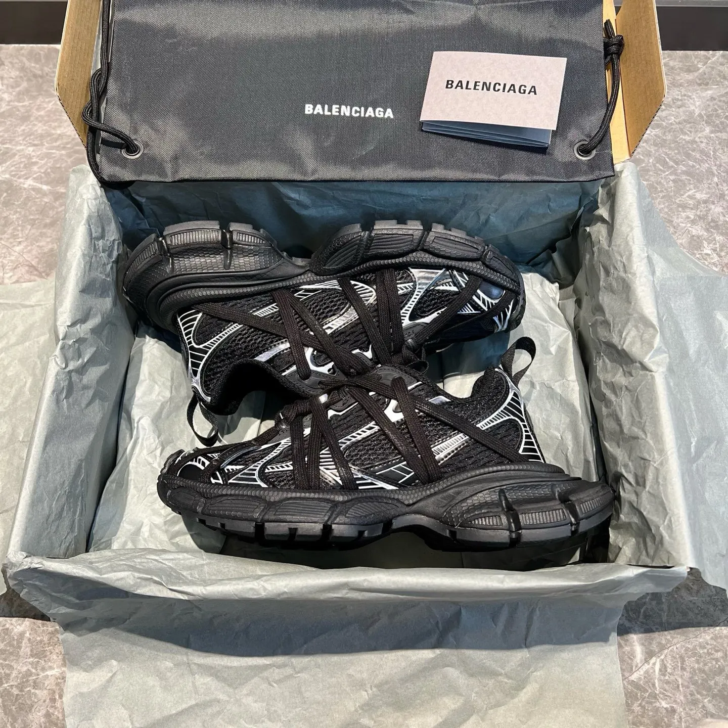 Balenciaga 3xl Style