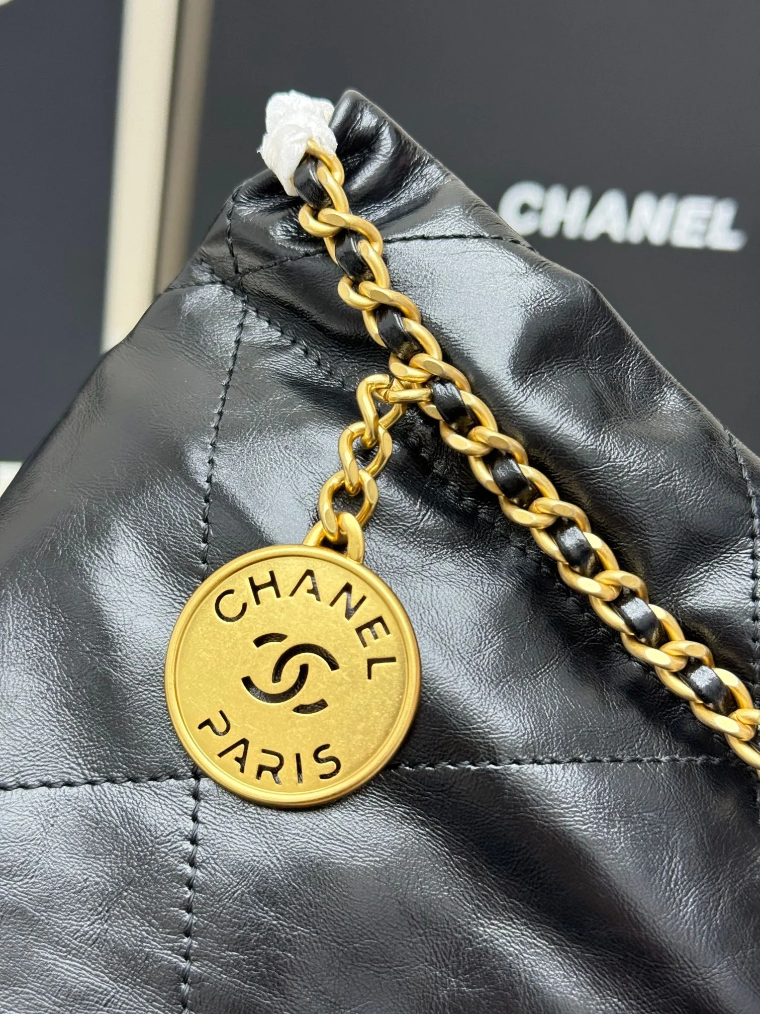 Chain Bag Leather
