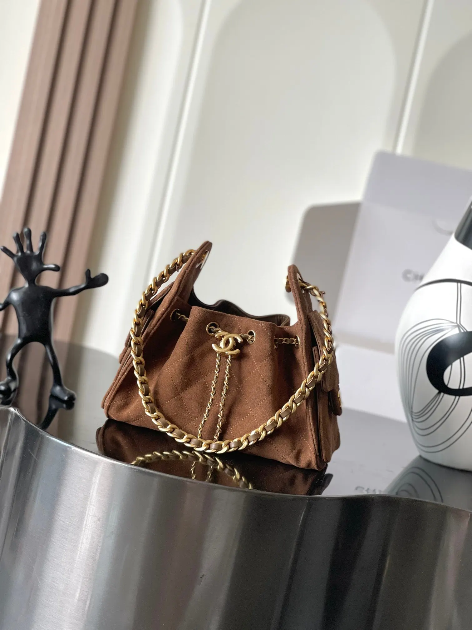CHANEL 棕色牛皮Hobo腋下包 金链款
