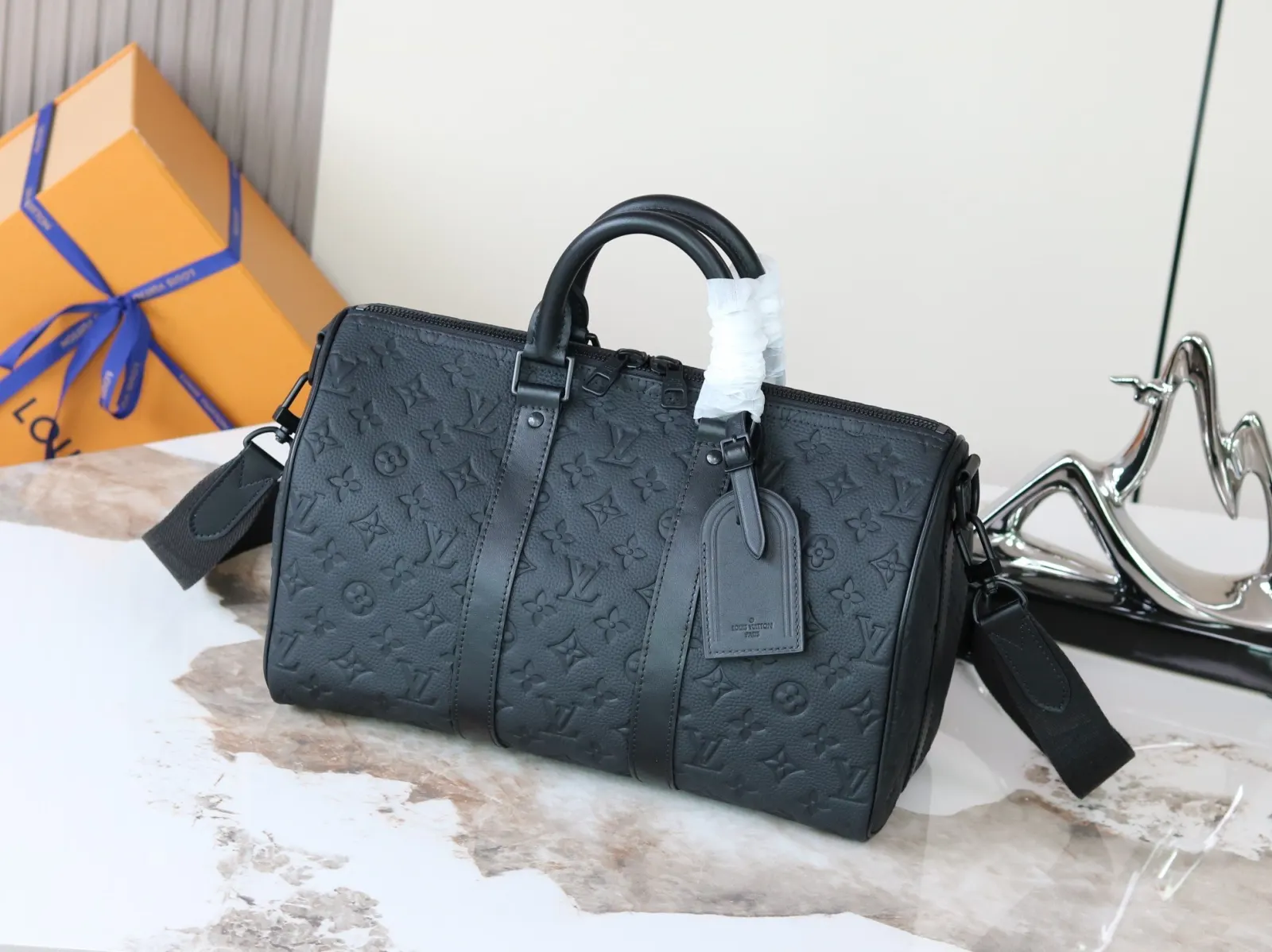 LV 黑色壓紋Keepall旅行袋 大容量款