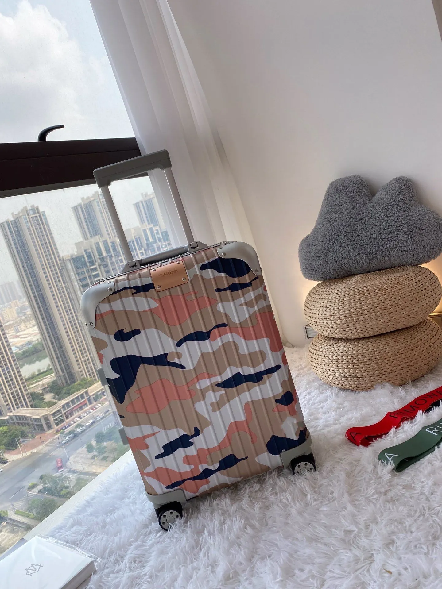 粉色 綠色 Rimowa 日默瓦行李箱 拉杆箱 全鋁镁合金 准备 旅行拉杆款 輕便出行款