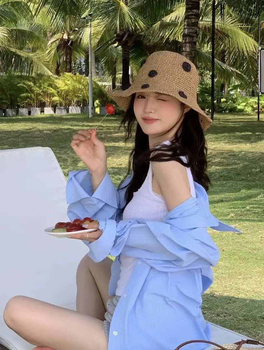 Chanel 黑色/白色 帽子