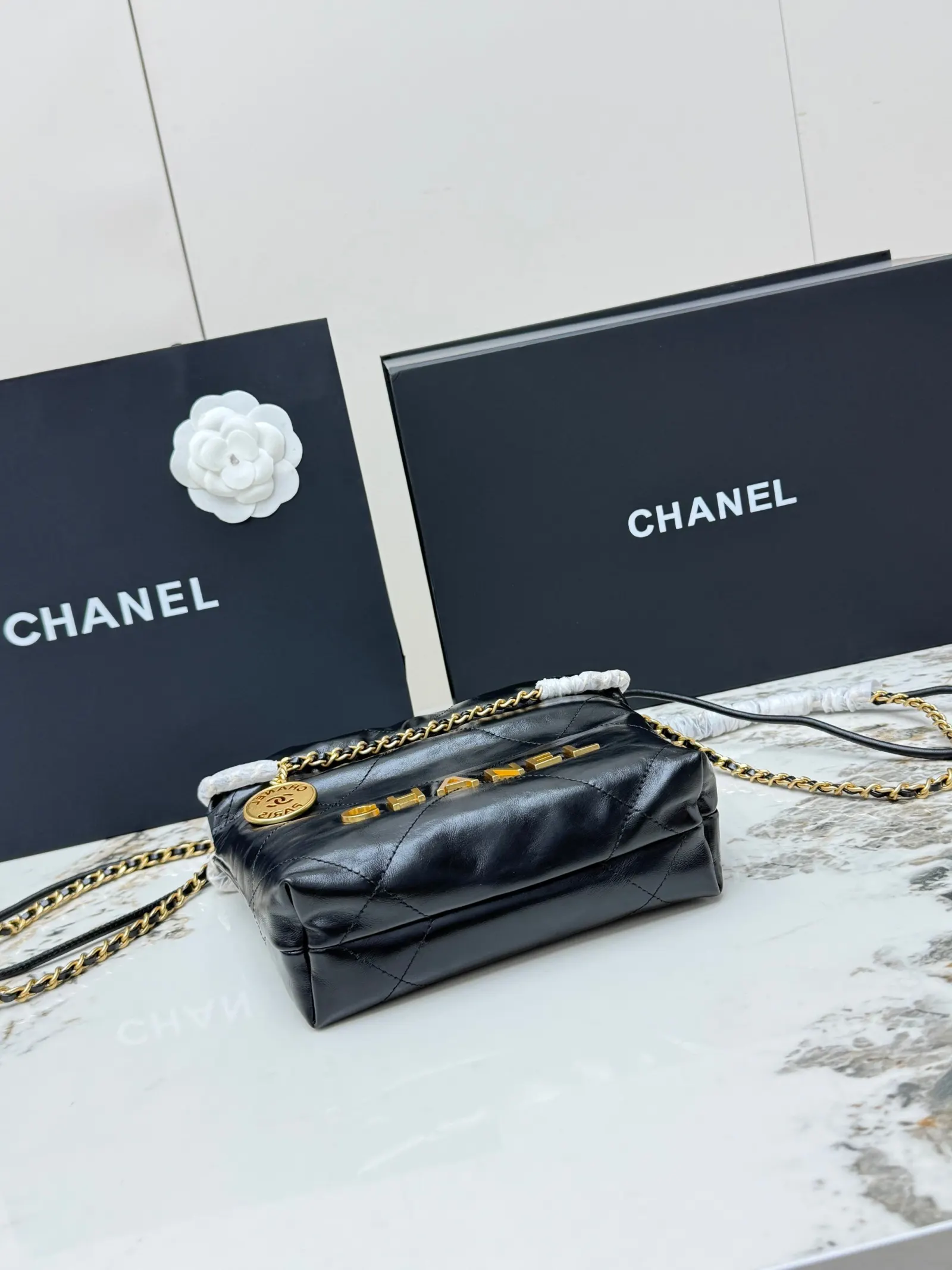 Chain Bag Leather