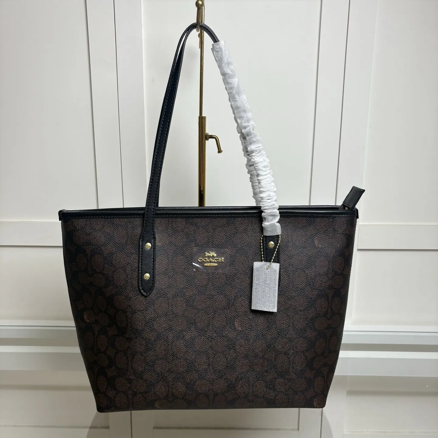 Coach 拉链款购物袋tote 非常多人喜欢的 托特包 大容量托特款