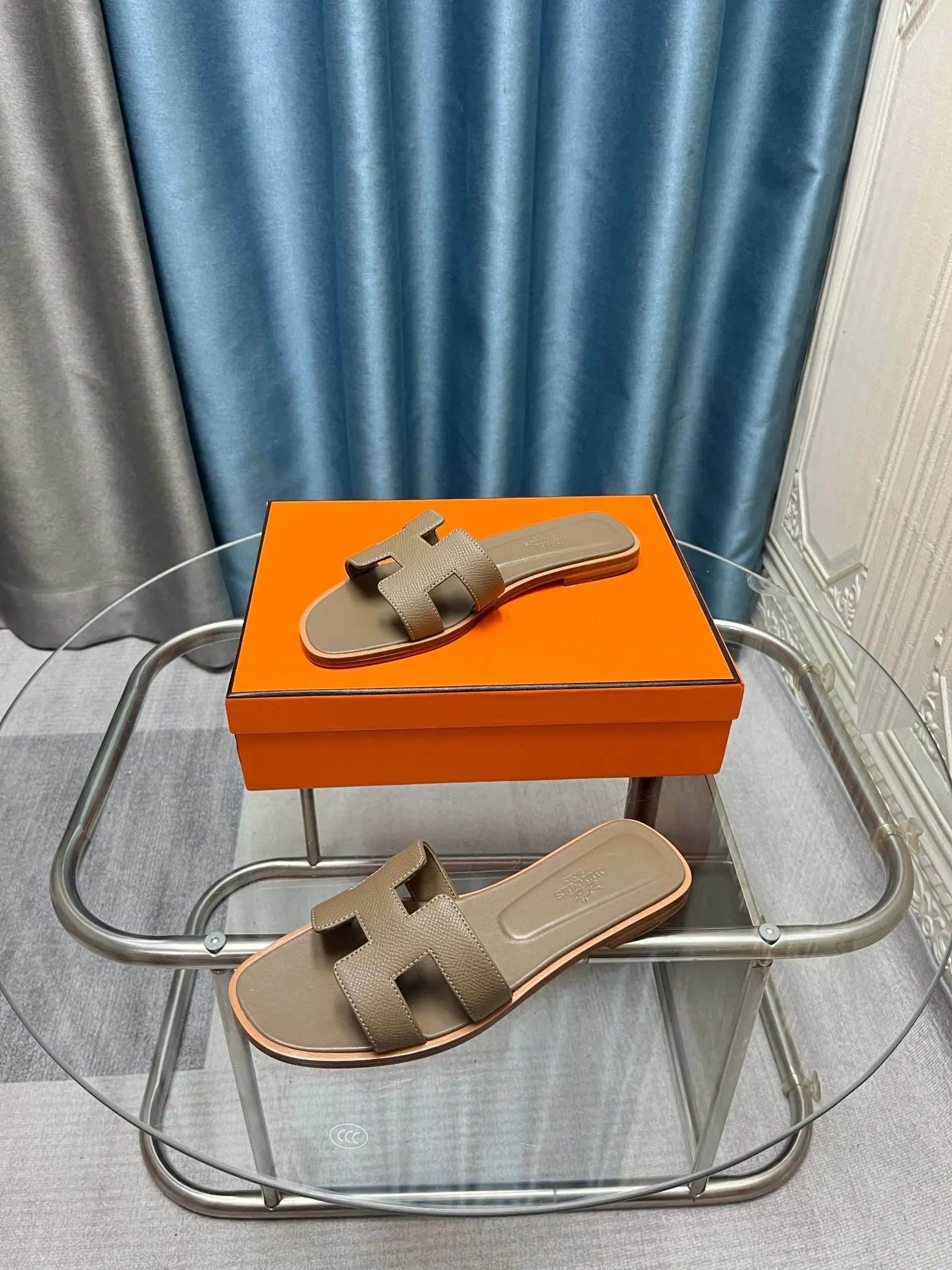 Hermes Oran 拖鞋 舒適百搭款