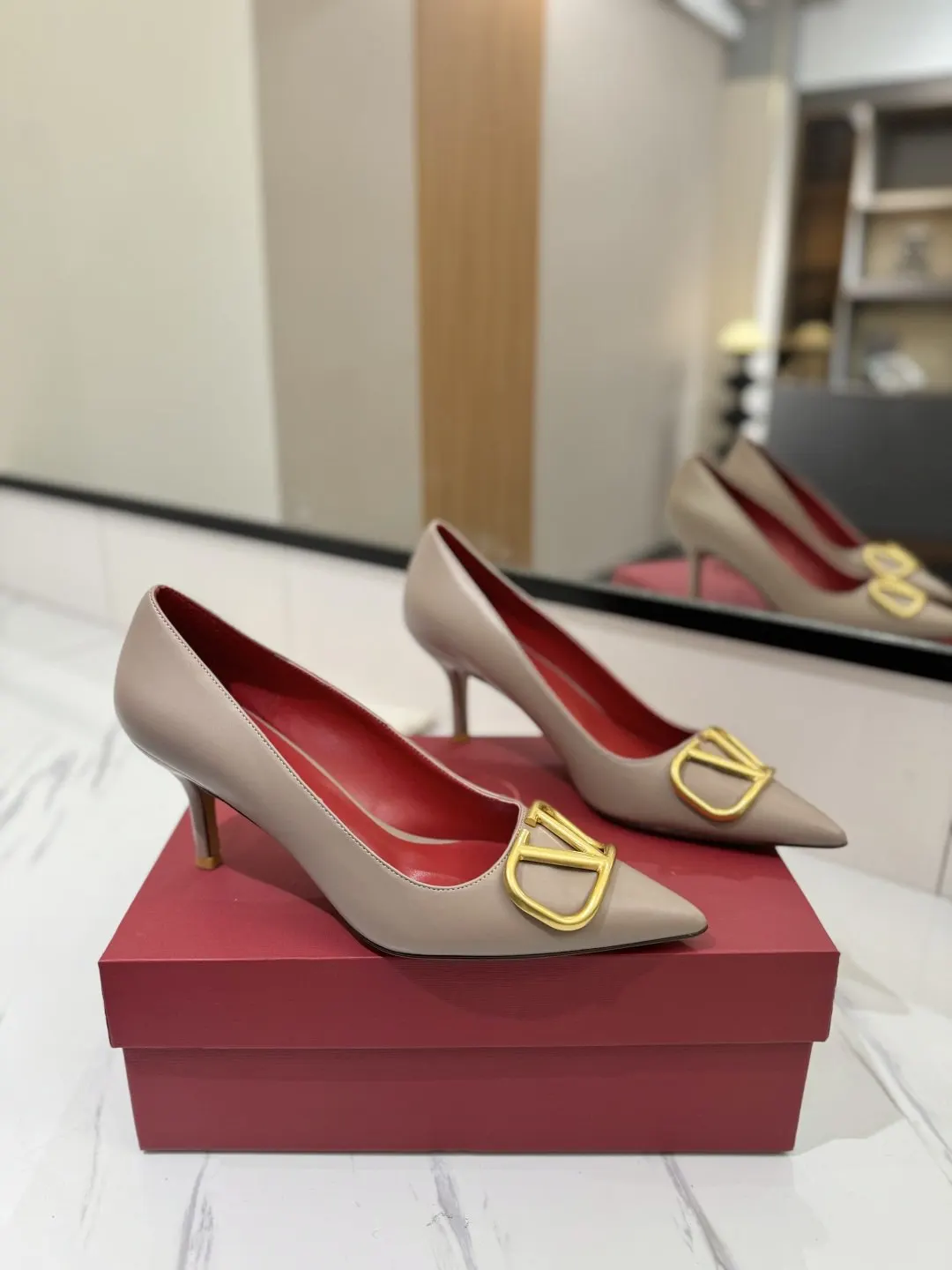 Gold Fashion Item Commuter