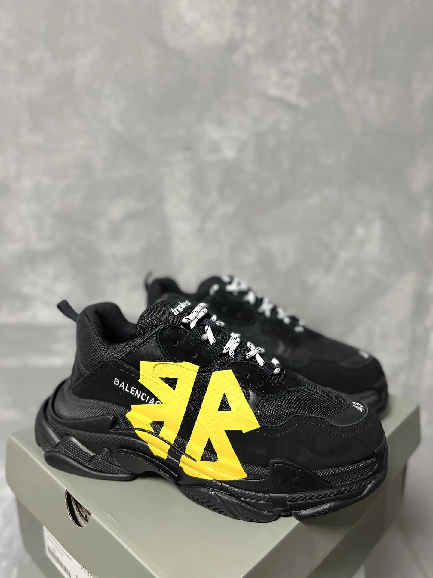 Balenciaga Triple S Style