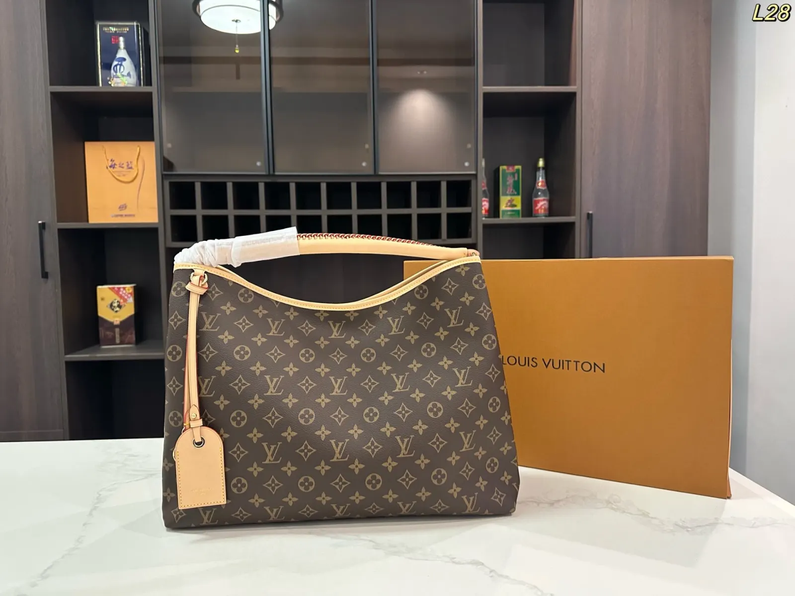 LV 老花 中古 购物袋 腋下包 复古腋下背款