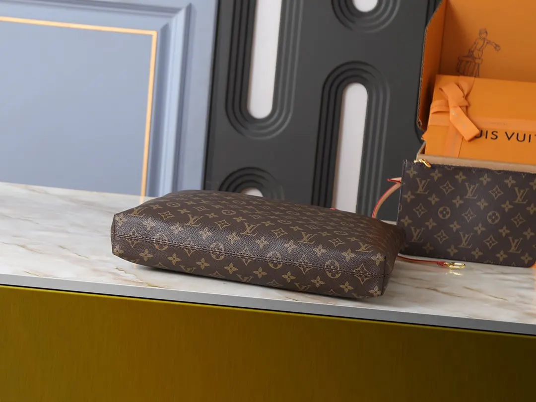 Louis Vuitton Shoulder Bag Canvas
