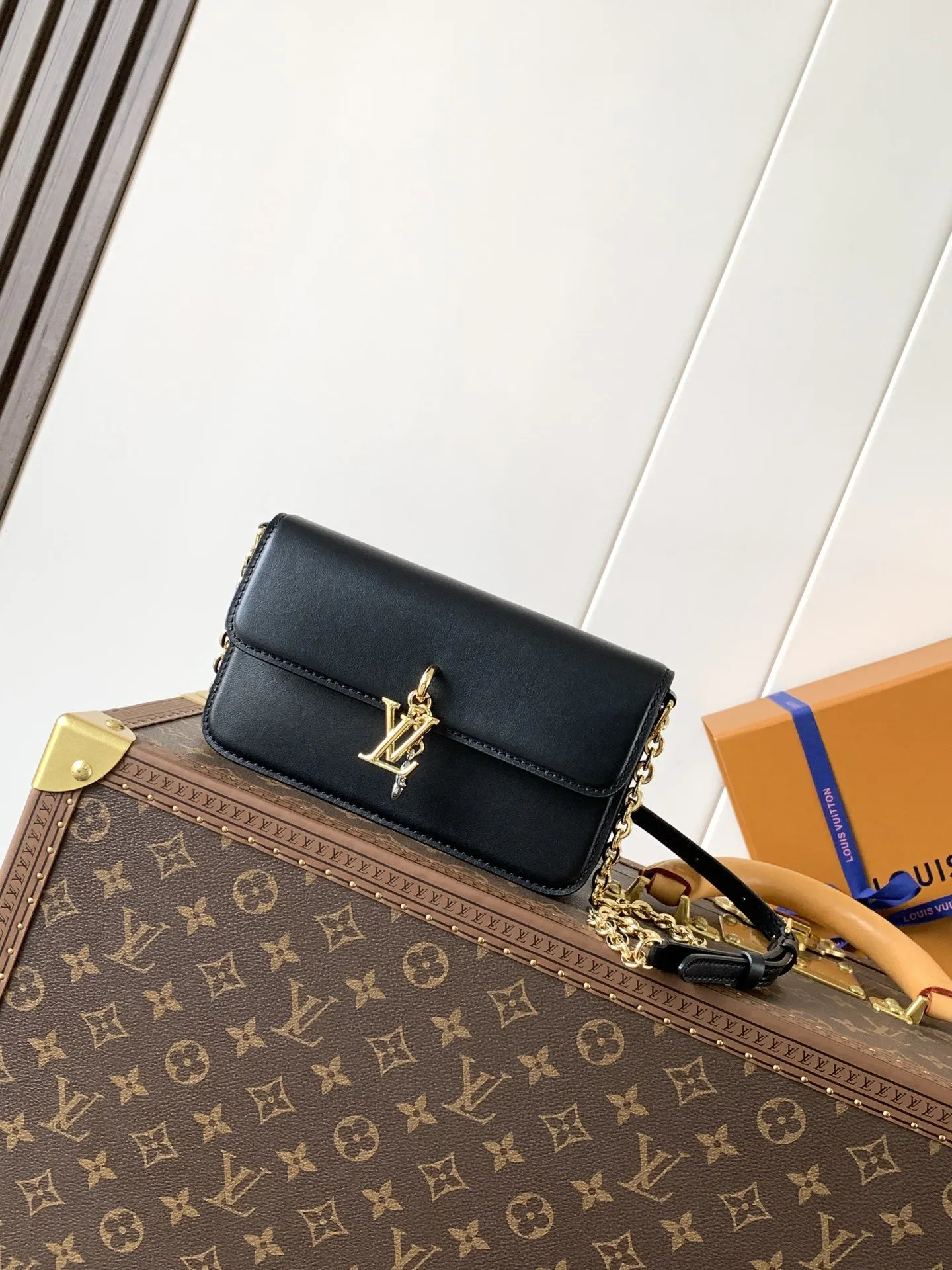 LV Victorine 黑杏配色 鏈條包 單肩斜挎款