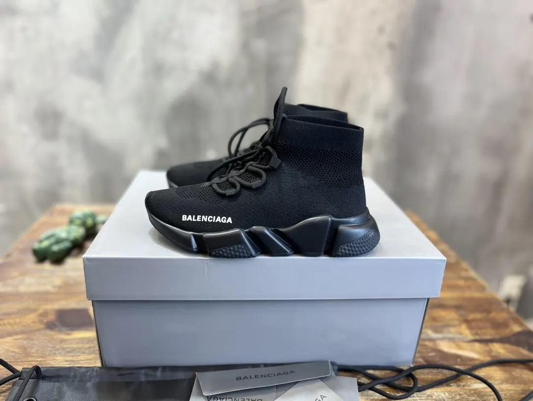 Balenciaga Speed