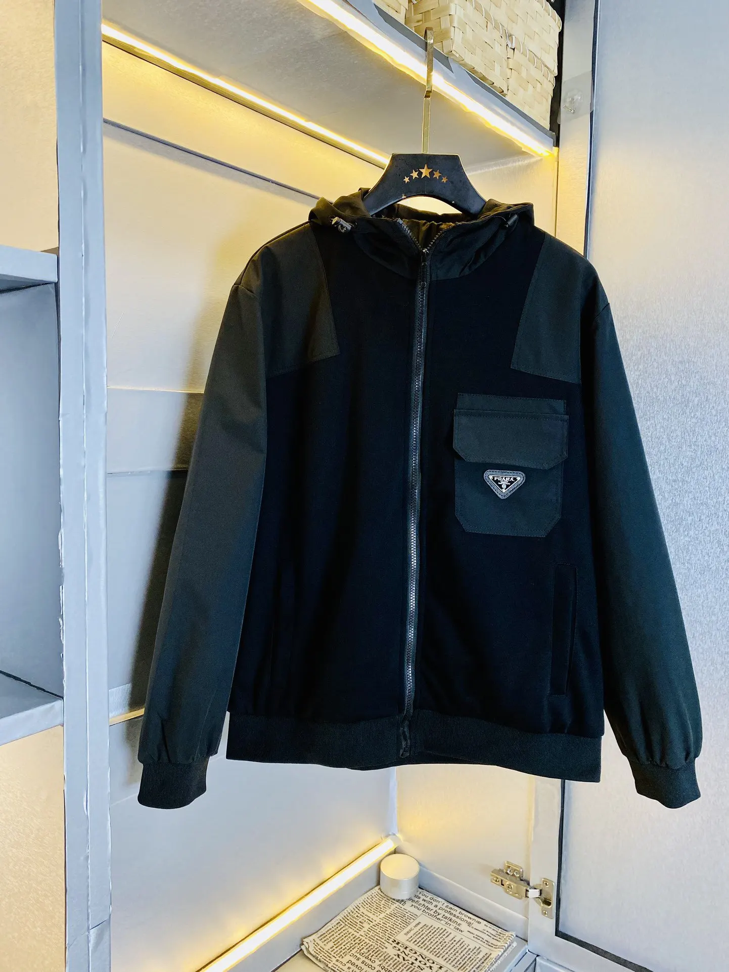 PRADA 夹克外套 通勤休閒款