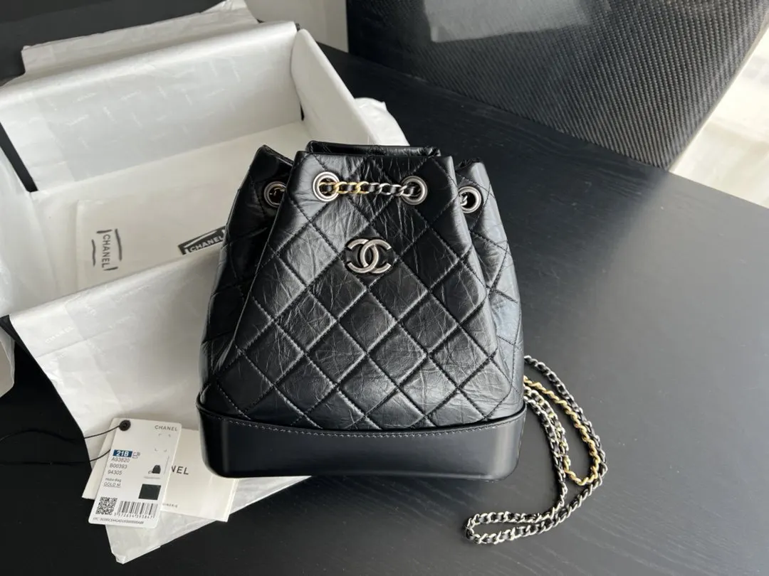 CHANEL 油蠟羊皮翻蓋鏈條包 單肩斜挎