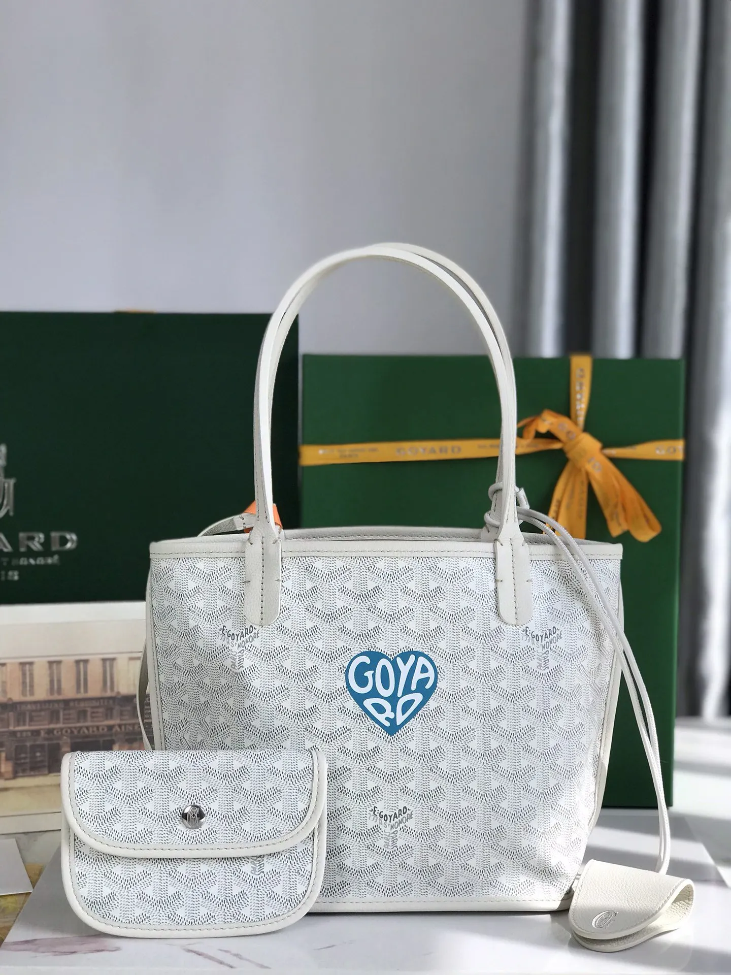 小牛皮 Anjou Mini 限量定制爱心款 白 藍心 托特包 大容量托特款