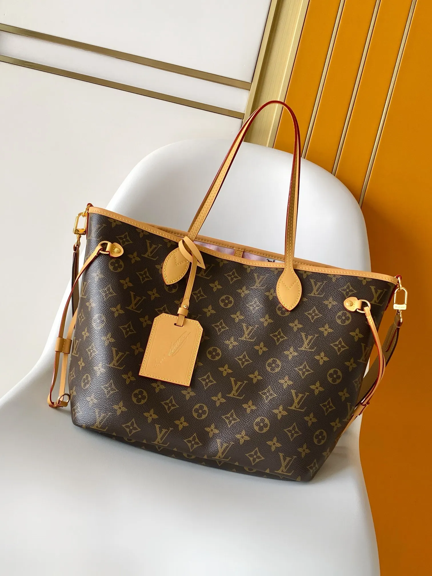LV Neverfull 牛皮 托特包 大容量托特款
