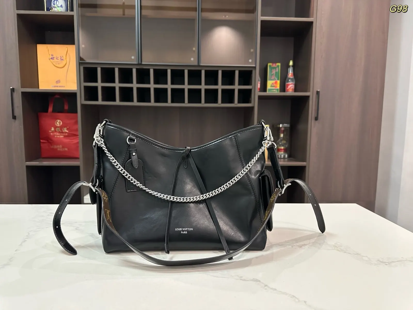 LV CarryAll Ca 托特包 大容量托特款