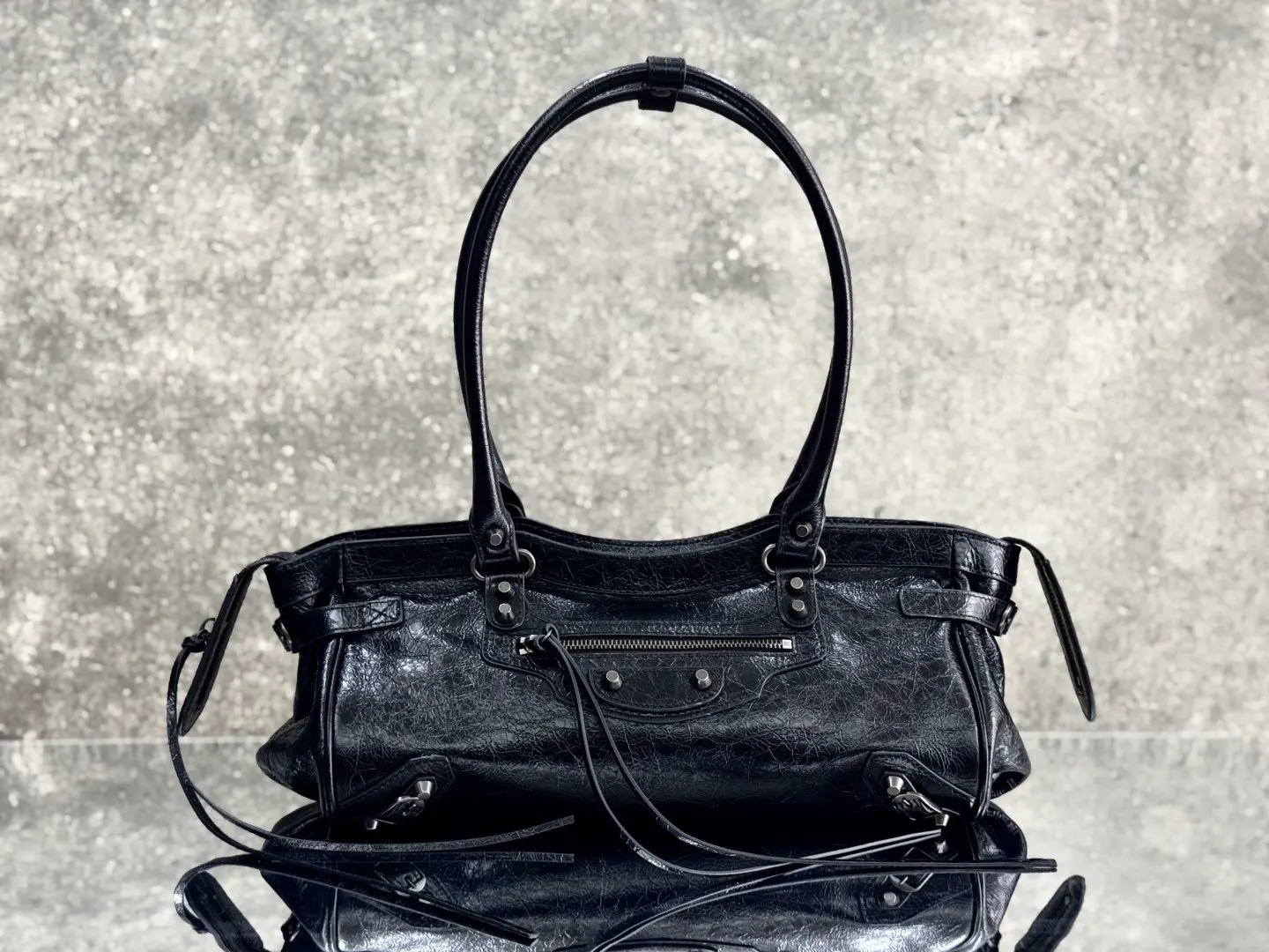 Balenciaga Le City Black Street Casual