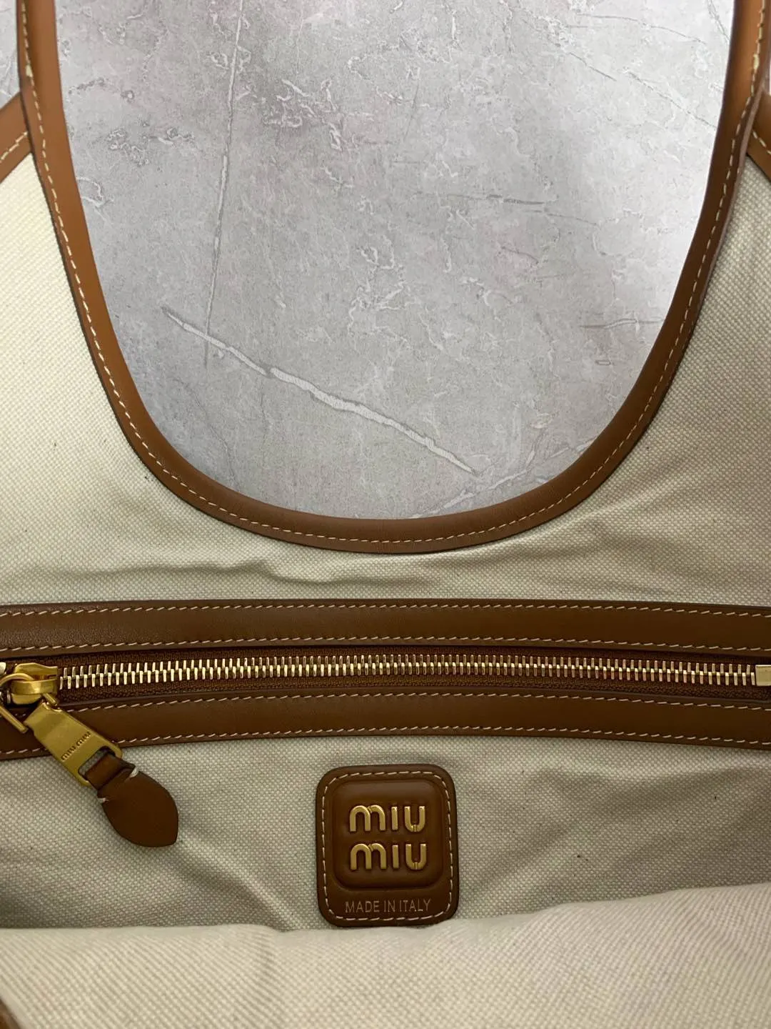 Miu 啡色 小牛皮 托特包 大容量托特款